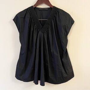 Malloni Black Cap Sleeve Open Wrap Front Blouse Made in Italy Size 40/US 4